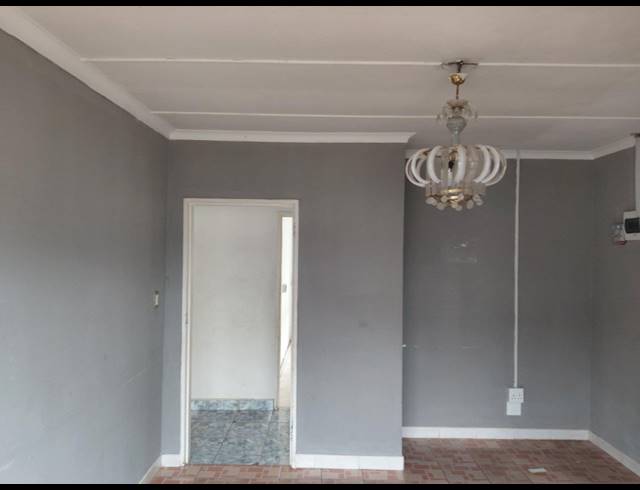 4 BEDROOM HOUSE FOR SALE IN RAISETHORPE